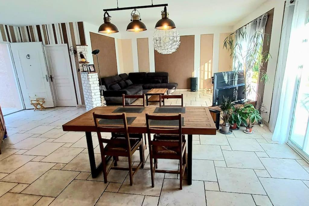 Villa 140 M² Hab. Avec Piscine Castres  Exterior foto